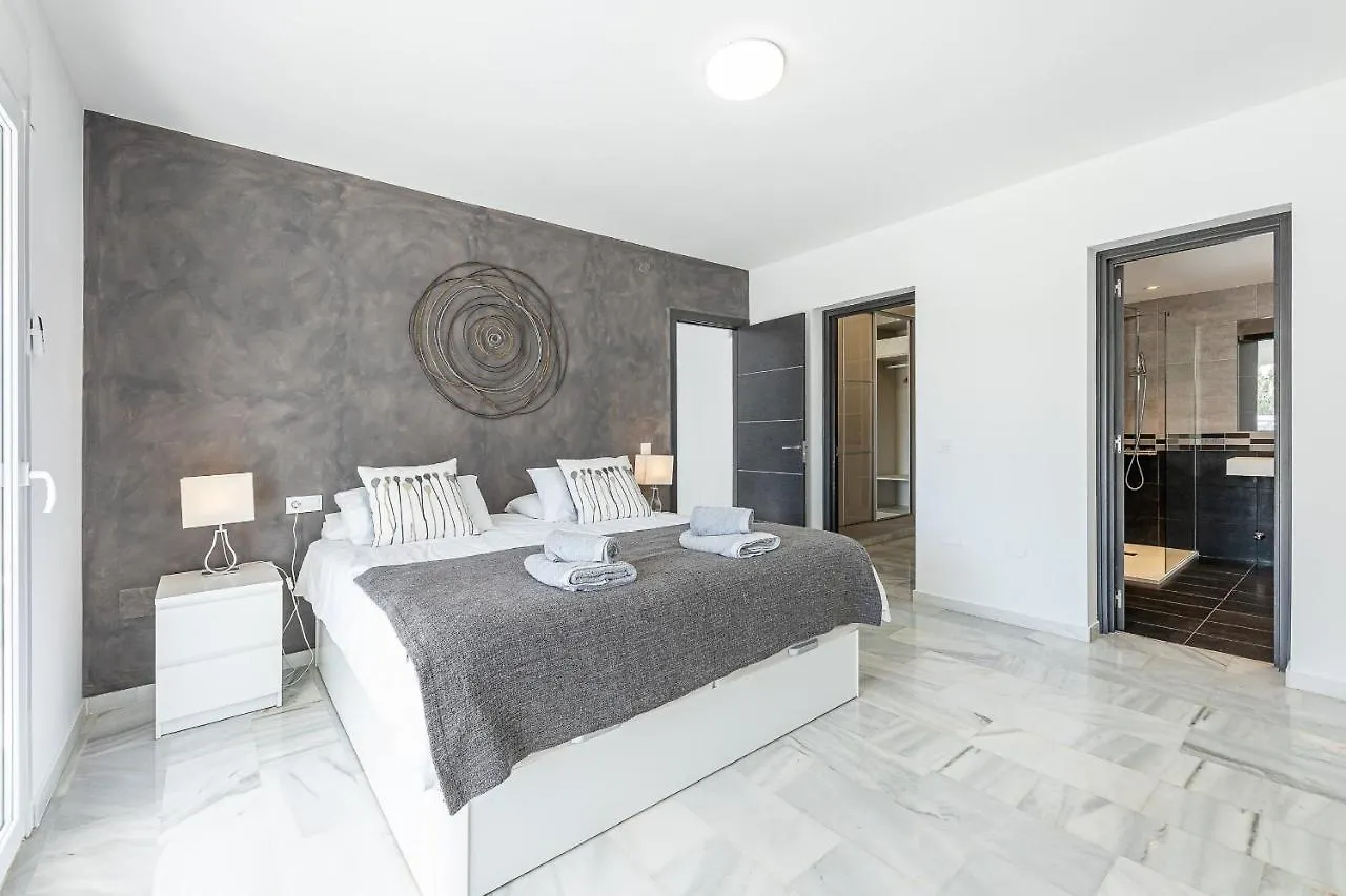 Luxury Villa With Private Pool Benalmádena Spanien
